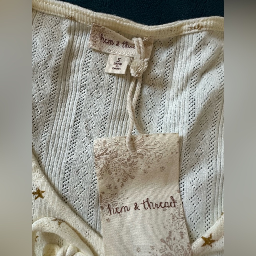 Hem & Thread Cream Pajama Set with⭐️⭐️Pattern - Picture 5 of 7
